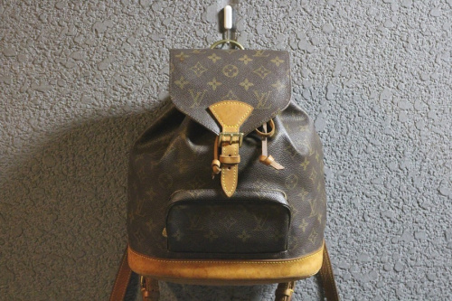 LOUIS　VUITTONのルイヴィトン