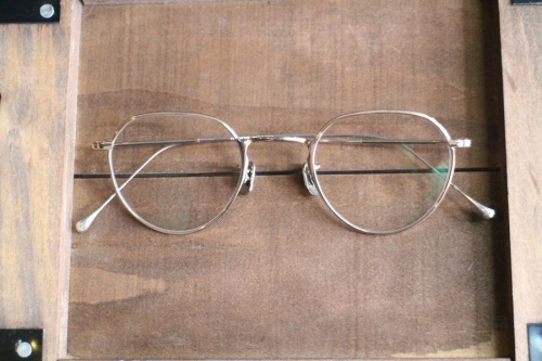 EYEVANのアイバン