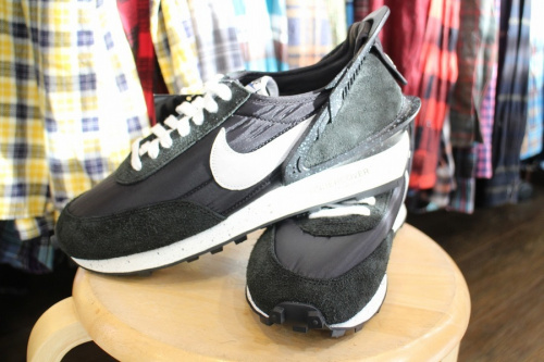 NIKE×UNDER COVERのナイキ×アンダーカバー