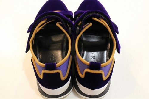 マルニのスニーカー