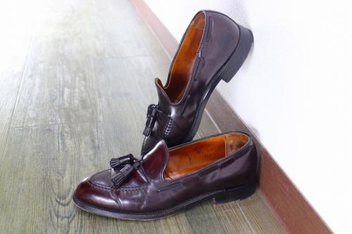 コードバンタッセルローファーのメンズ