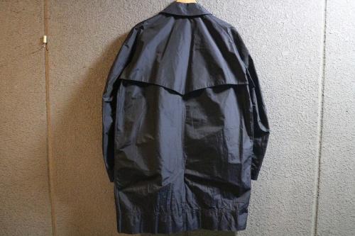 カラービーコンのコート