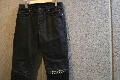 サンローランパリのパンツ