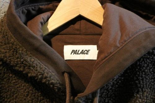 パレスのフリースジャケット