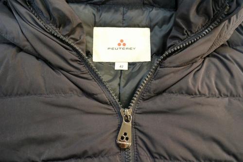 ピューテリーのダウンジャケット