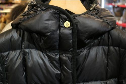 ダウンジャケットのレディース