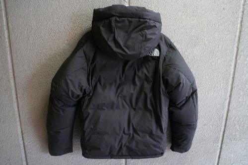 バルトロライトジャケットのダウンジャケット