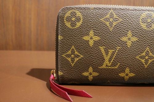 ルイヴィトンのポルトフォイユクレマンス