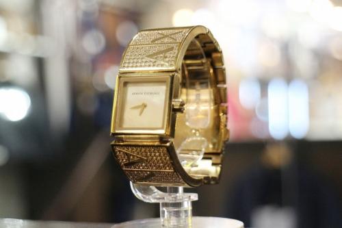 アルマーニエクスチェンジの時計