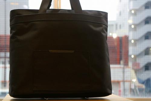 トゥミのトートバッグ