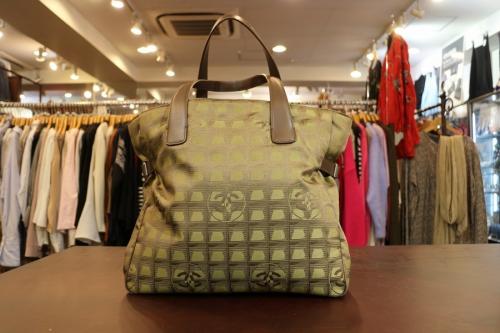 シャネルのトートバック