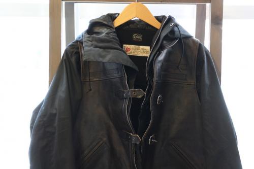 マウンテンパーカーのメンズ