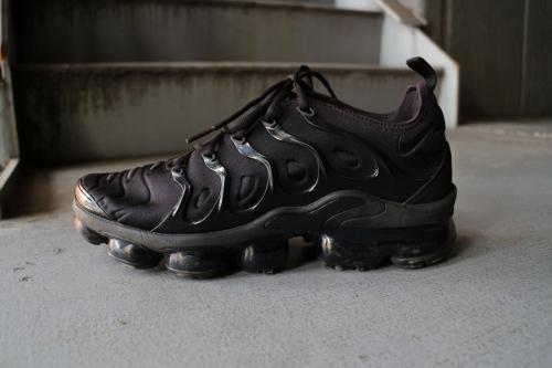 スニーカーのメンズ