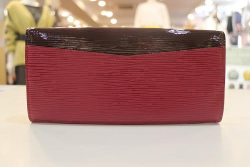 ルイヴィトンの長財布