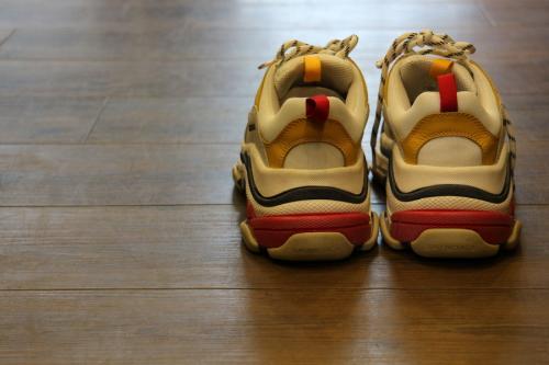 バレンシアガのスニーカー