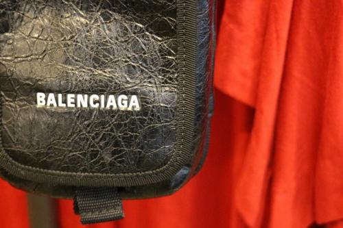 BALENCIAGAのバレンシアガ