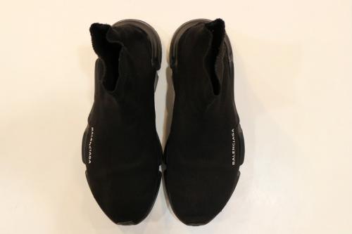 バレンシアガのスピードトレーナー