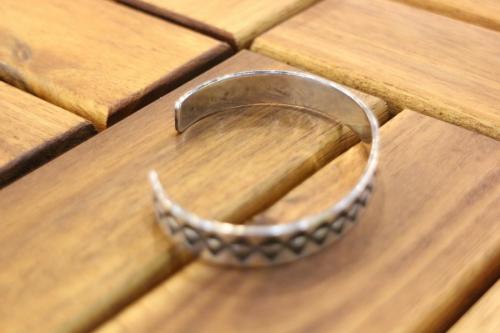 インディアンジュエリーのシルバーアクセアサリー