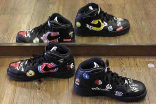 スニーカーのメンズ