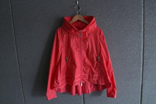 MONCLERのモンクレール