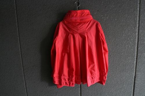 モンクレールのナイロンジャケット