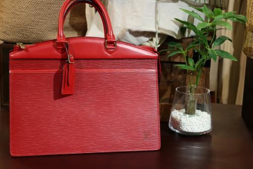 LOUIS VUITTON / ルイ・ヴィトン】から エピ リヴィエラ入荷しました 