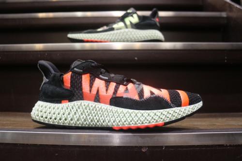 スニーカーの葛西