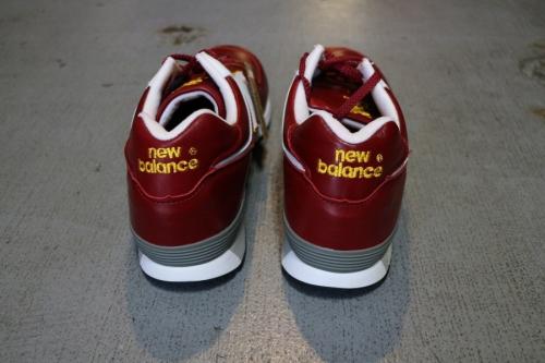 M576 LFCのスニーカー