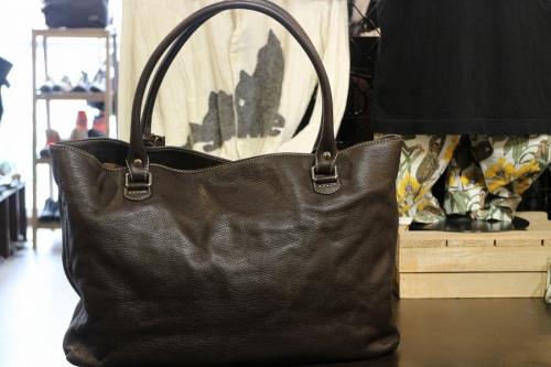 ステファノマーノのトートバッグ