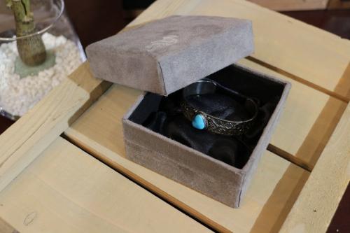 SUNSHINE REEVESのサンシャインリーブス