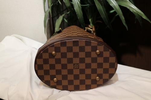 トートバッグの葛西