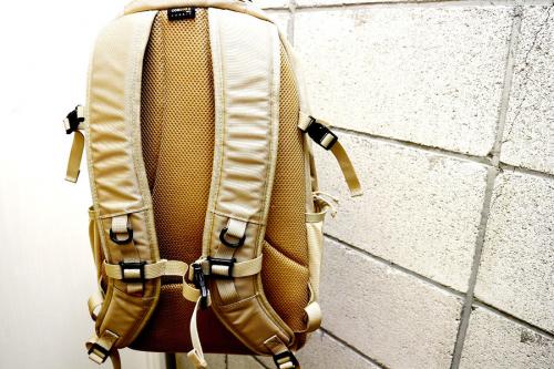 シュプリームのバックパック