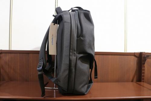 コートシェルのORIL LARGE