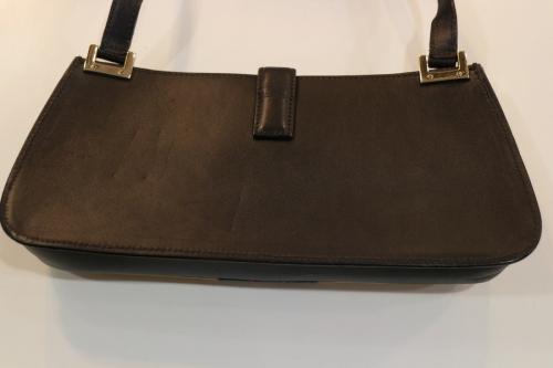 グッチのショルダーバック