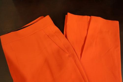 ザラのレディースアイテム