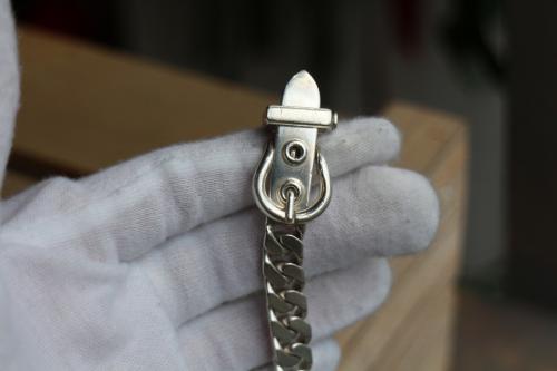 Boucle Sellier PMのブレスレット