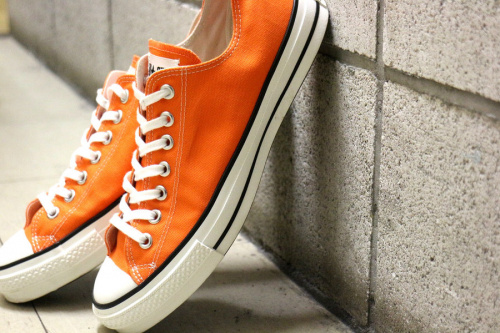 スニーカーのCONVERSE