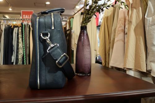 ブリーフバッグの葛西