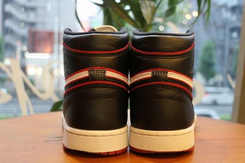 ナイキのAIR JORDAN 1 RETRO HIGH OG