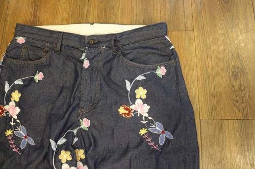 エンジニアードガーメンツのパンツ