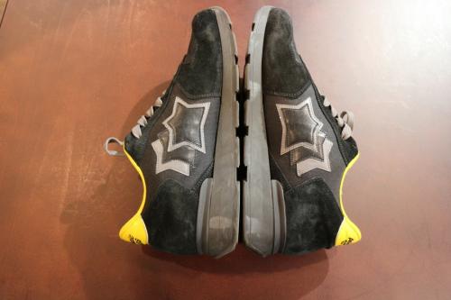 スニーカーのメンズ