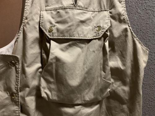 エンジニアードガーメンツのCover Vest