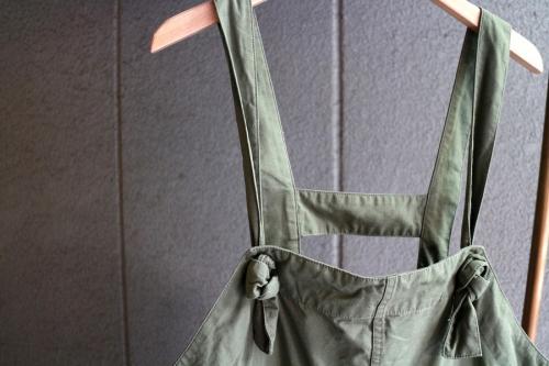 オーバーオールの葛西