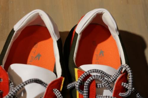 スニーカーのメンズ