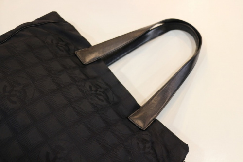 ラグジュアリーブランドのCHANEL