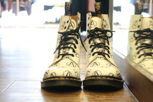 ト゛クターマーチンのSupreme×UNDERCOVER