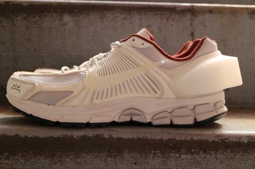 A-COLD-WALL*のZOOM VOMRO 5