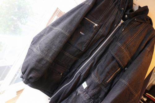 WTAPSのダブルタップス