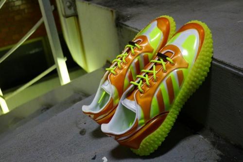 adidasのアディダス