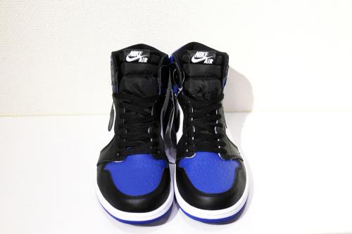 スニーカーの葛西